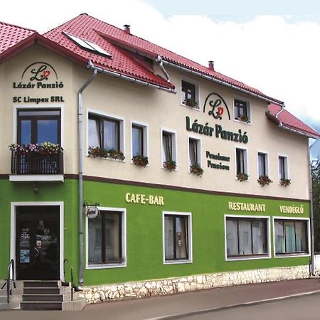 Lazar Pension & Restaurant Георгени Екстериор снимка