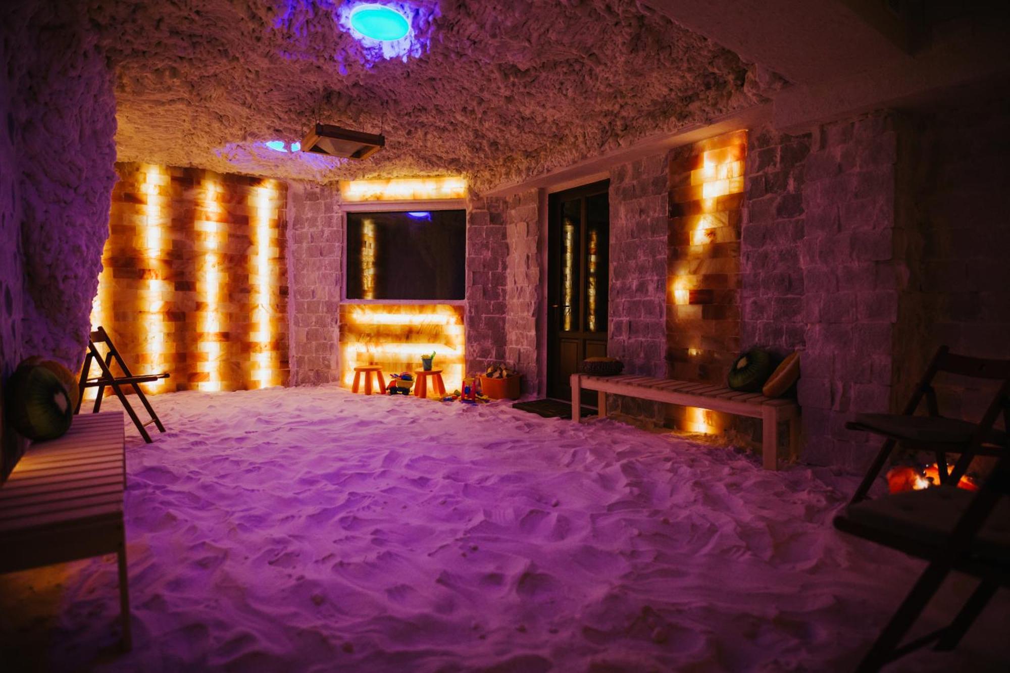 Lazar Pension & Restaurant Георгени Екстериор снимка